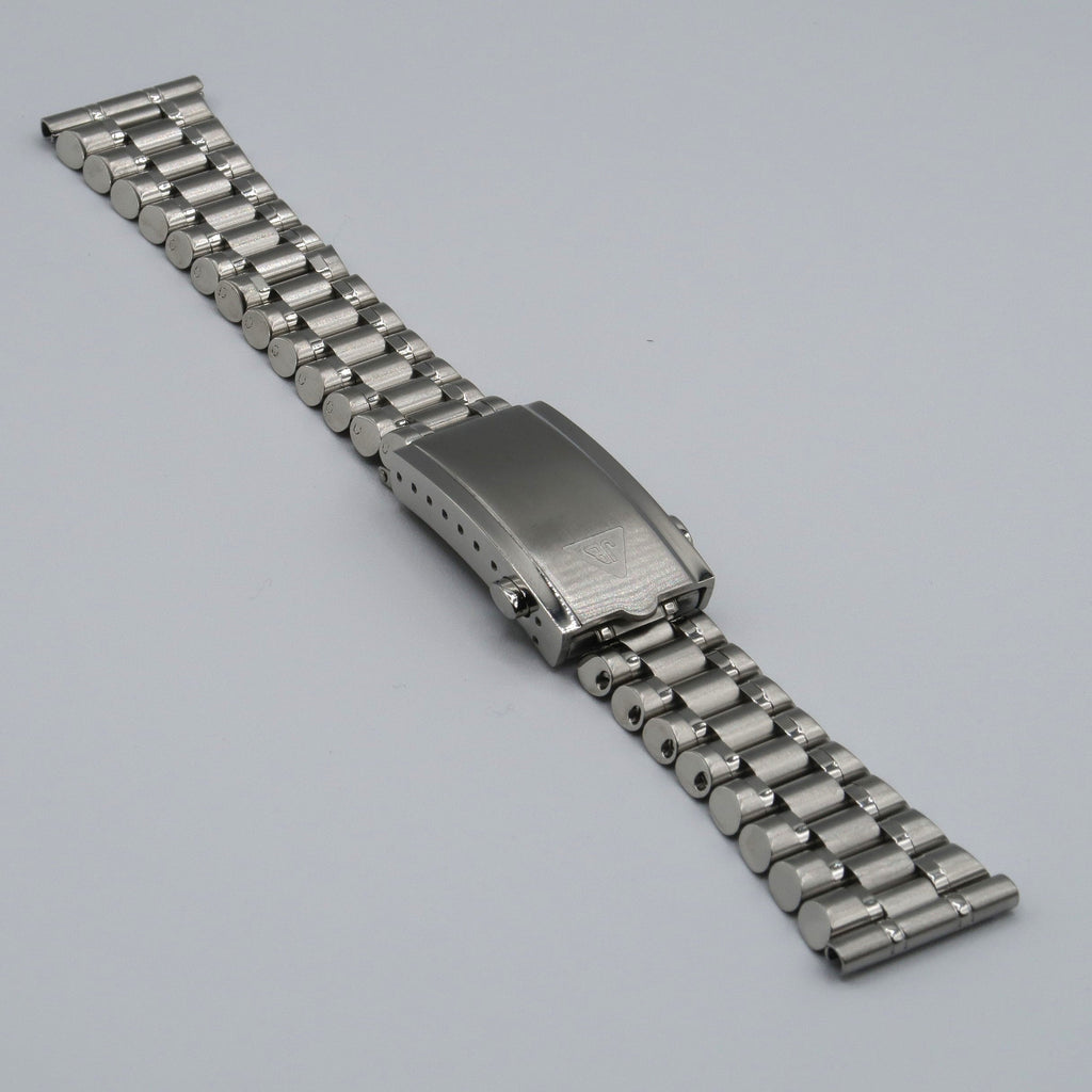 Forstner Bullet Bracelet with Straight Ends