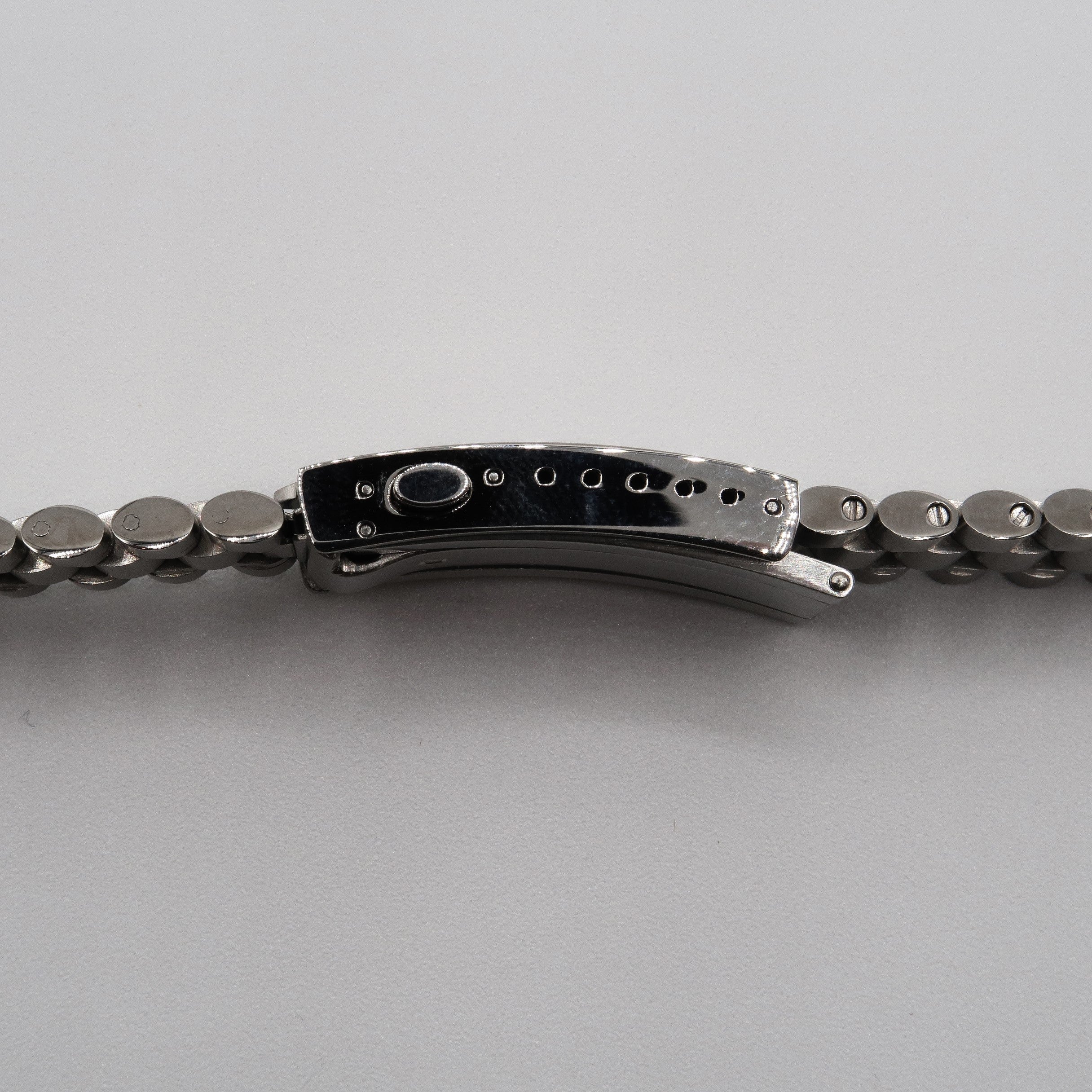 Forstner Bullet Bracelet with Straight Ends