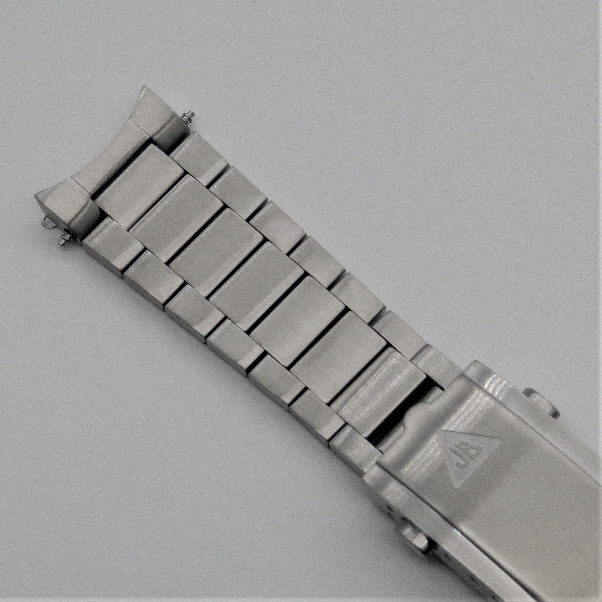 Forstner Contemporary Flat Link Bracelet for pre-2018 Omega Seamaster